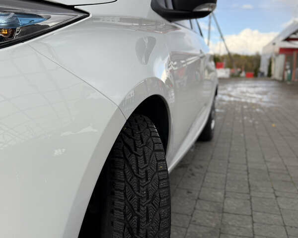 Рено Зое 2018 в Львове на Automoto.ua Белый Рено Зое, объемом двигателя 0 л и пробегом 78 тыс. км за 9900 $, фото 9 на Automoto.ua