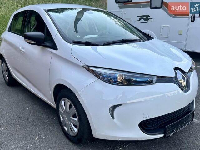 Білий Рено Зое, об'ємом двигуна 0 л та пробігом 111 тис. км за 11151 $, фото 2 на Automoto.ua