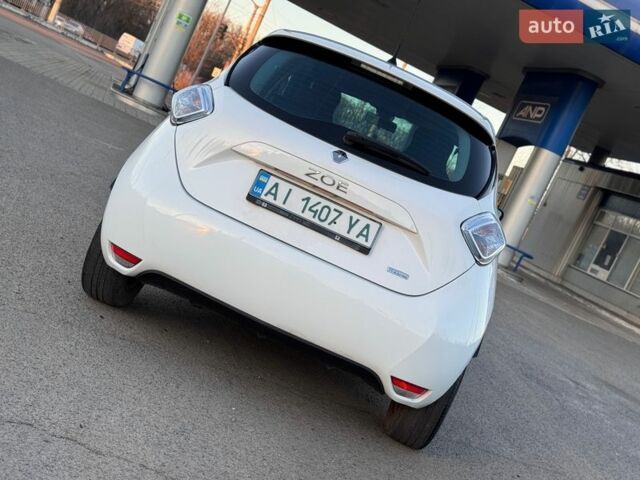 Білий Рено Зое, об'ємом двигуна 0 л та пробігом 1 тис. км за 8900 $, фото 9 на Automoto.ua