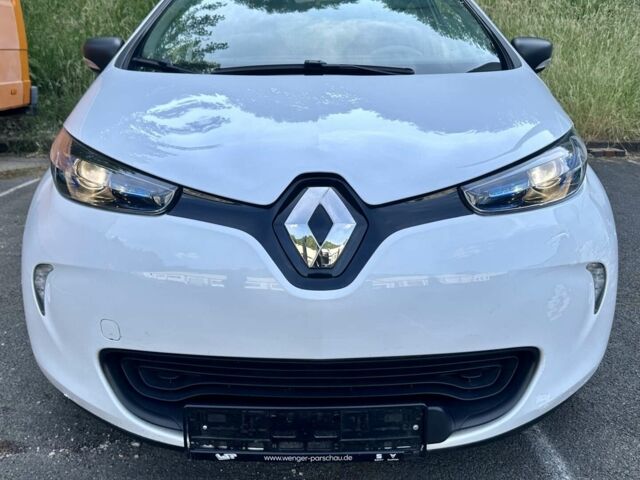 Білий Рено Зое, об'ємом двигуна 0 л та пробігом 111 тис. км за 11151 $, фото 1 на Automoto.ua