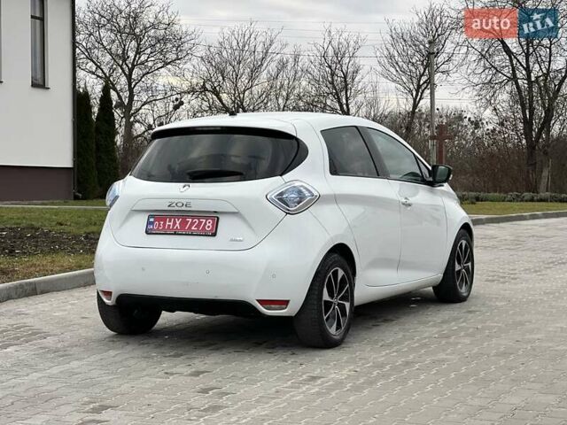 Білий Рено Зое, об'ємом двигуна 0 л та пробігом 116 тис. км за 8650 $, фото 6 на Automoto.ua