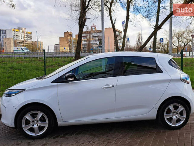 Білий Рено Зое, об'ємом двигуна 0 л та пробігом 36 тис. км за 9499 $, фото 2 на Automoto.ua