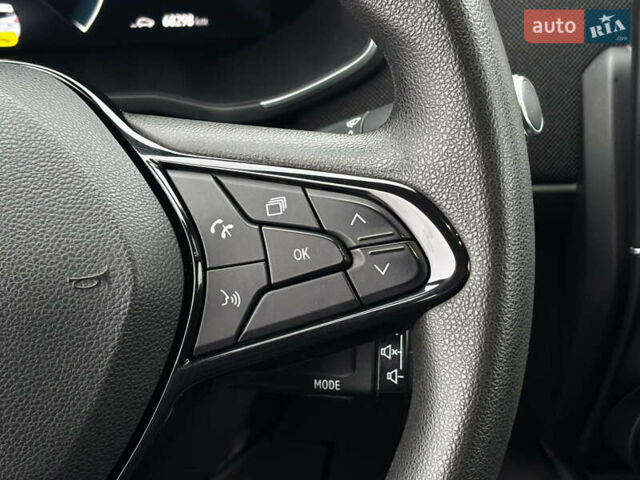 Белый Рено Зое, объемом двигателя 0 л и пробегом 68 тыс. км за 11499 $, фото 22 на Automoto.ua