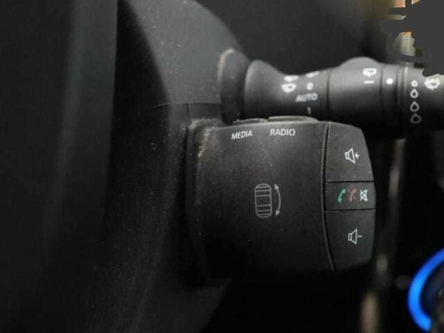 Рено Зое 2019 в Дрогобыче на Automoto.ua Белый Рено Зое, объемом двигателя 0 л и пробегом 159 тыс. км за 10500 $, фото 10 на Automoto.ua
