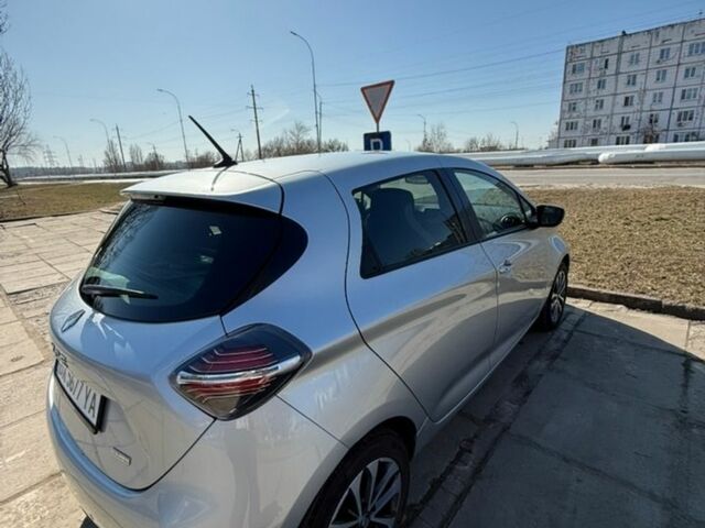 Білий Рено Зое, об'ємом двигуна 0 л та пробігом 62 тис. км за 13000 $, фото 2 на Automoto.ua