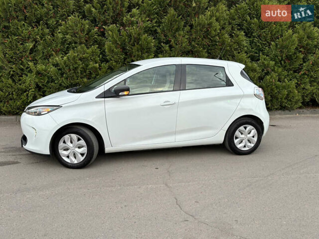 Рено Зое 2019 в Дрогобыче на Automoto.ua Белый Рено Зое, объемом двигателя 0 л и пробегом 90 тыс. км за 8499 $, фото 9 на Automoto.ua