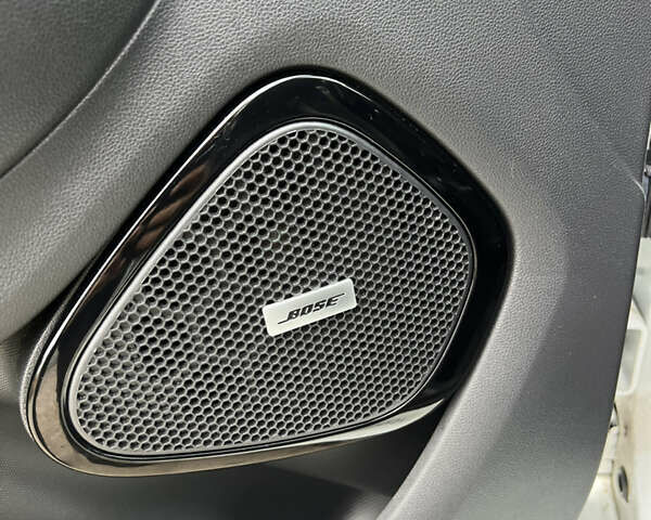 Рено Зое 2019 в Луцке на Automoto.ua Белый Рено Зое, объемом двигателя 0 л и пробегом 70 тыс. км за 11400 $, фото 12 на Automoto.ua