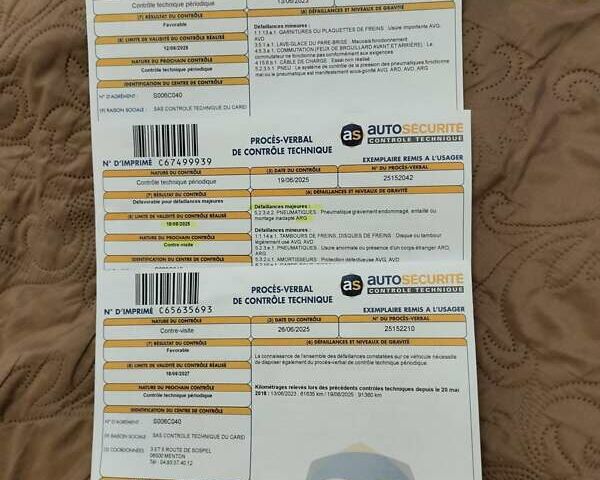 Білий Рено Зое, об'ємом двигуна 0 л та пробігом 93 тис. км за 9399 $, фото 24 на Automoto.ua