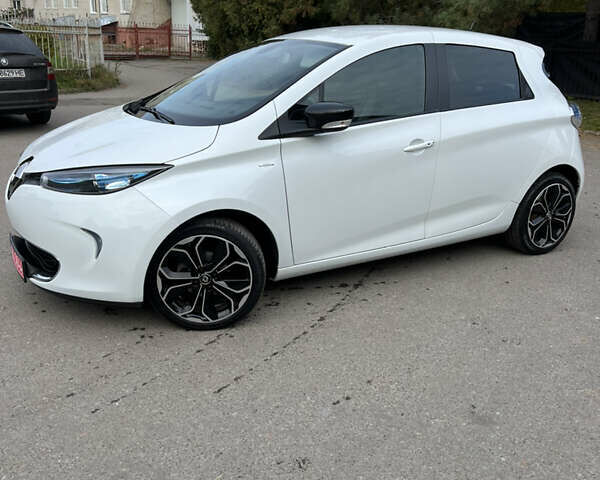 Рено Зое 2019 в Луцке на Automoto.ua Белый Рено Зое, объемом двигателя 0 л и пробегом 70 тыс. км за 11400 $, фото 9 на Automoto.ua
