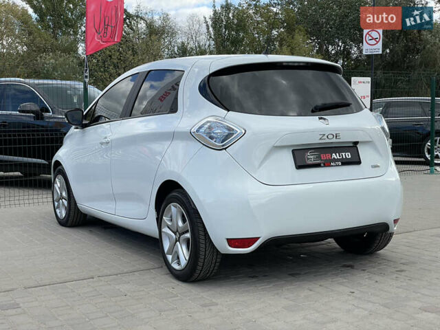 Білий Рено Зое, об'ємом двигуна 0 л та пробігом 28 тис. км за 9355 $, фото 18 на Automoto.ua