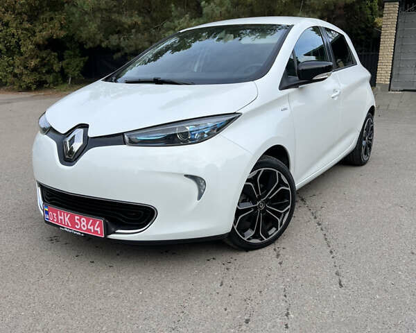 Рено Зое 2019 в Луцке на Automoto.ua Белый Рено Зое, объемом двигателя 0 л и пробегом 70 тыс. км за 11400 $, фото 7 на Automoto.ua