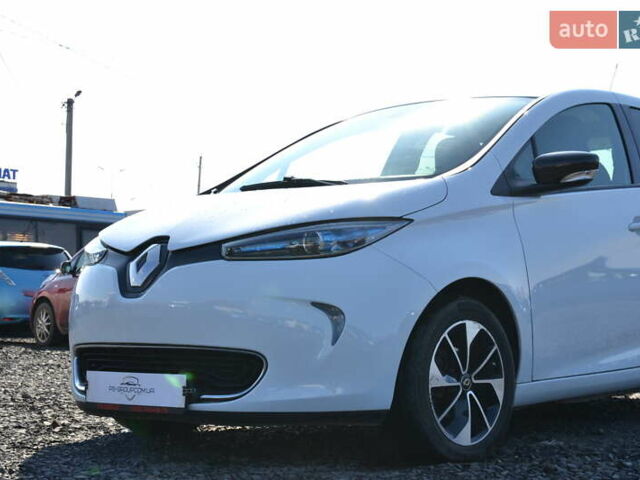 Білий Рено Зое, об'ємом двигуна 0 л та пробігом 80 тис. км за 9500 $, фото 3 на Automoto.ua