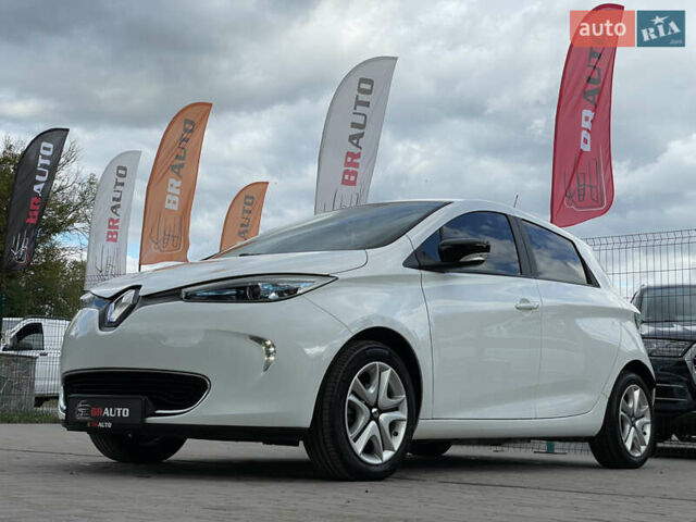 Білий Рено Зое, об'ємом двигуна 0 л та пробігом 28 тис. км за 9355 $, фото 2 на Automoto.ua