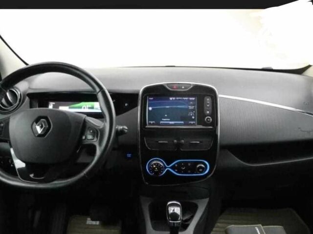 Рено Зое 2019 в Дрогобыче на Automoto.ua Белый Рено Зое, объемом двигателя 0 л и пробегом 159 тыс. км за 10500 $, фото 3 на Automoto.ua
