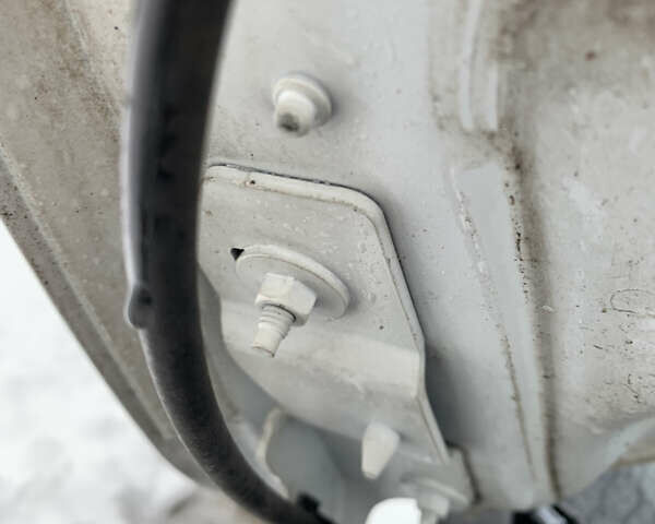 Белый Рено Зое, объемом двигателя 0 л и пробегом 159 тыс. км за 9200 $, фото 48 на Automoto.ua