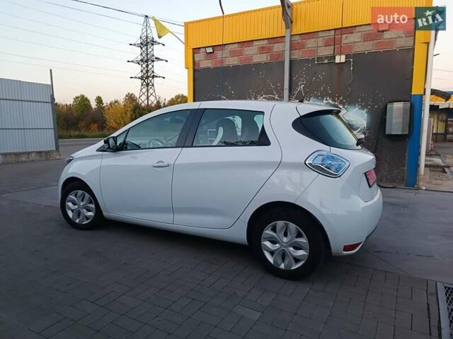 Рено Зое 2019 в Луцке на Automoto.ua Белый Рено Зое, объемом двигателя 0 л и пробегом 65 тыс. км за 10200 $, фото 20 на Automoto.ua