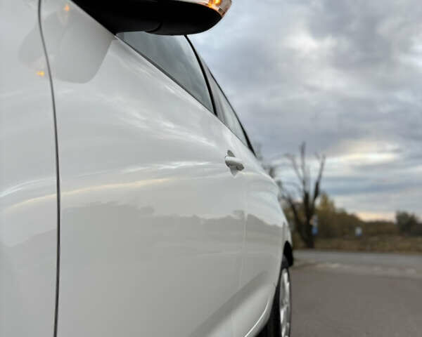 Рено Зое 2019 в Дрогобыче на Automoto.ua Белый Рено Зое, объемом двигателя 0 л и пробегом 90 тыс. км за 8499 $, фото 19 на Automoto.ua