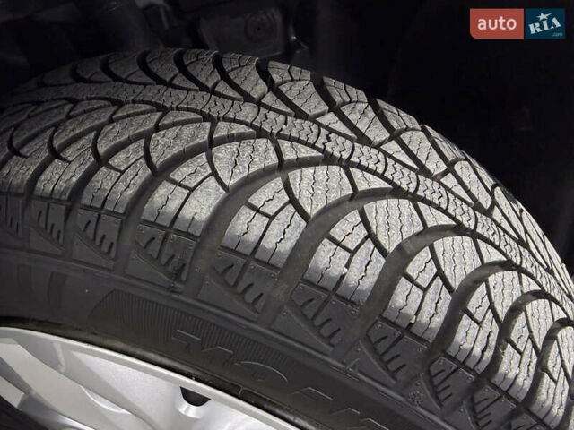 Белый Рено Зое, объемом двигателя 0 л и пробегом 21 тыс. км за 9950 $, фото 14 на Automoto.ua