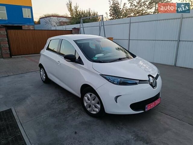 Рено Зое 2019 в Луцке на Automoto.ua Белый Рено Зое, объемом двигателя 0 л и пробегом 65 тыс. км за 10200 $, фото 17 на Automoto.ua