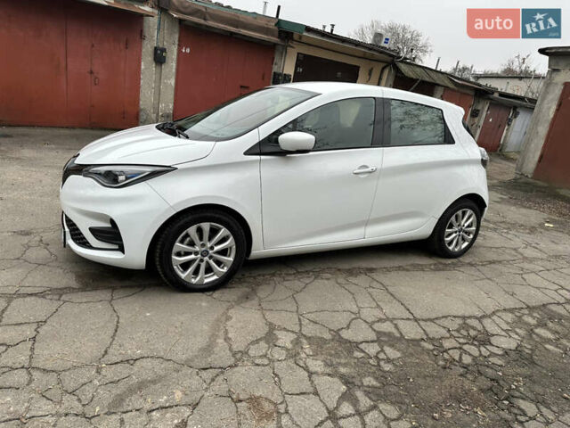 Білий Рено Зое, об'ємом двигуна 0 л та пробігом 77 тис. км за 13000 $, фото 2 на Automoto.ua