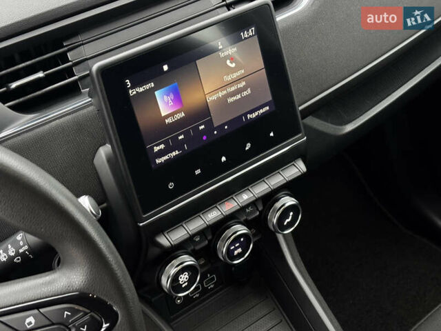 Белый Рено Зое, объемом двигателя 0 л и пробегом 68 тыс. км за 11499 $, фото 24 на Automoto.ua