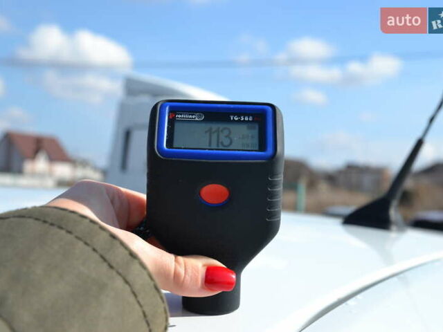 Білий Рено Зое, об'ємом двигуна 0 л та пробігом 80 тис. км за 9500 $, фото 49 на Automoto.ua