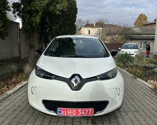 Білий Рено Зое, об'ємом двигуна 0 л та пробігом 102 тис. км за 9500 $, фото 2 на Automoto.ua