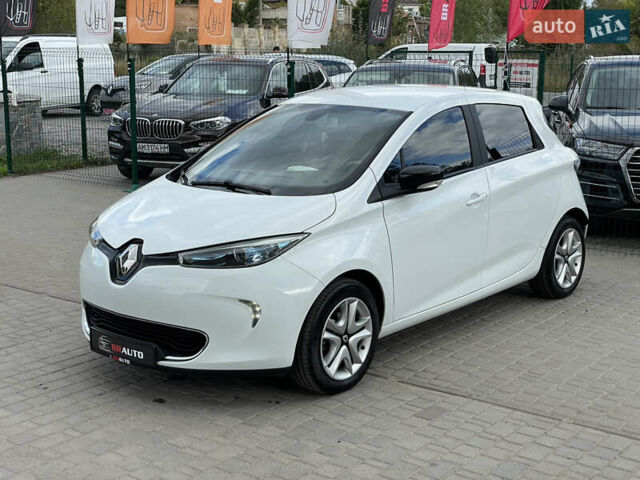 Білий Рено Зое, об'ємом двигуна 0 л та пробігом 28 тис. км за 9355 $, фото 1 на Automoto.ua