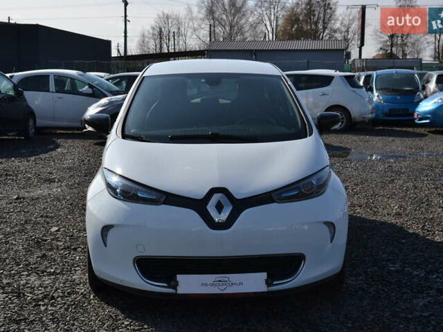 Білий Рено Зое, об'ємом двигуна 0 л та пробігом 80 тис. км за 9500 $, фото 4 на Automoto.ua