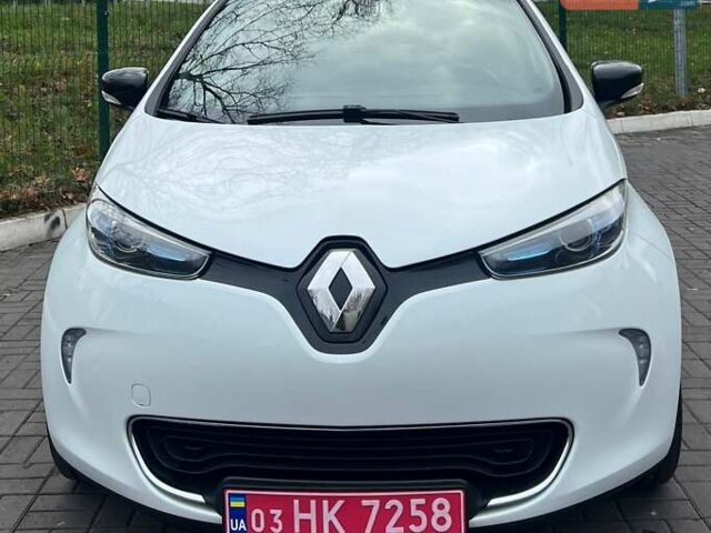 Белый Рено Зое, объемом двигателя 0 л и пробегом 93 тыс. км за 9999 $, фото 5 на Automoto.ua