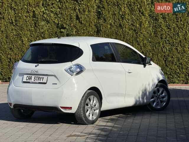 Білий Рено Зое, об'ємом двигуна 0 л та пробігом 150 тис. км за 9800 $, фото 18 на Automoto.ua