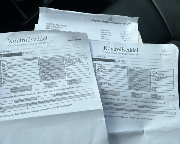 Рено Зое 2019 в Луцке на Automoto.ua Белый Рено Зое, объемом двигателя 0 л и пробегом 70 тыс. км за 11400 $, фото 33 на Automoto.ua