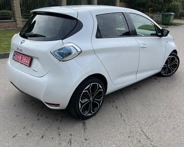 Рено Зое 2019 в Луцке на Automoto.ua Белый Рено Зое, объемом двигателя 0 л и пробегом 70 тыс. км за 11400 $, фото 2 на Automoto.ua