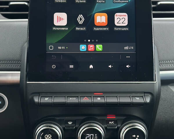 Білий Рено Зое, об'ємом двигуна 0 л та пробігом 90 тис. км за 13800 $, фото 7 на Automoto.ua