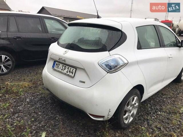 Білий Рено Зое, об'ємом двигуна 0 л та пробігом 125 тис. км за 9555 $, фото 4 на Automoto.ua