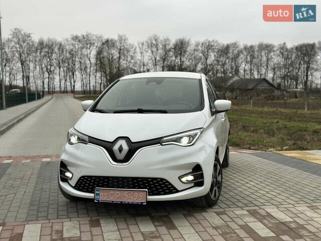 Білий Рено Зое, об'ємом двигуна 0 л та пробігом 64 тис. км за 12499 $, фото 1 на Automoto.ua