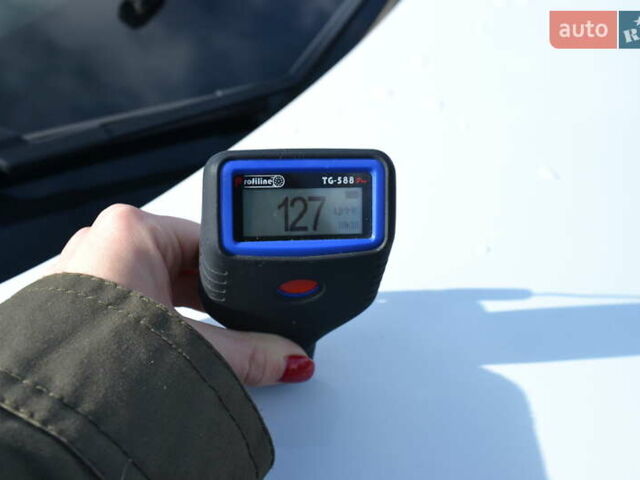 Білий Рено Зое, об'ємом двигуна 0 л та пробігом 80 тис. км за 9500 $, фото 40 на Automoto.ua