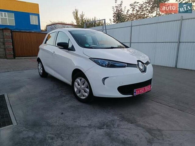 Рено Зое 2019 в Луцке на Automoto.ua Белый Рено Зое, объемом двигателя 0 л и пробегом 65 тыс. км за 10200 $, фото 16 на Automoto.ua