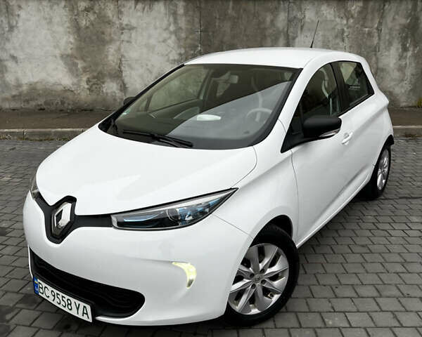 Білий Рено Зое, об'ємом двигуна 0 л та пробігом 109 тис. км за 8900 $, фото 2 на Automoto.ua