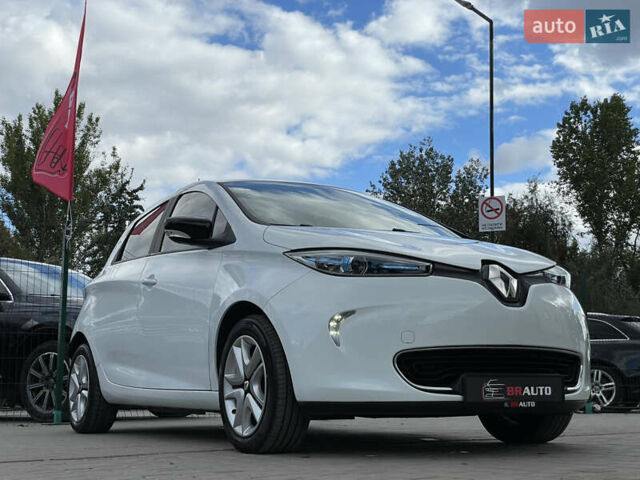 Білий Рено Зое, об'ємом двигуна 0 л та пробігом 28 тис. км за 9355 $, фото 10 на Automoto.ua