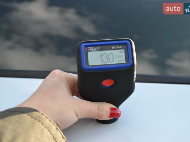 Білий Рено Зое, об'ємом двигуна 0 л та пробігом 80 тис. км за 9500 $, фото 43 на Automoto.ua