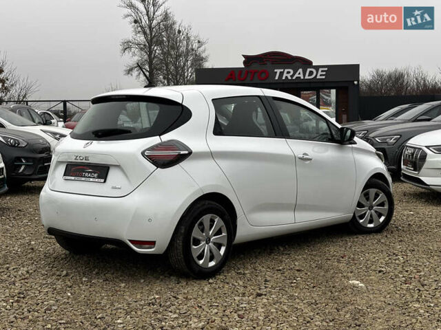Белый Рено Зое, объемом двигателя 0 л и пробегом 68 тыс. км за 11499 $, фото 9 на Automoto.ua
