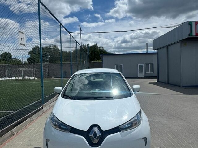 Білий Рено Зое, об'ємом двигуна 0 л та пробігом 139 тис. км за 9800 $, фото 1 на Automoto.ua
