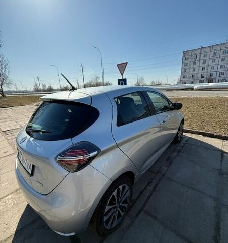 Белый Рено Зое, объемом двигателя 0 л и пробегом 62 тыс. км за 12500 $, фото 9 на Automoto.ua