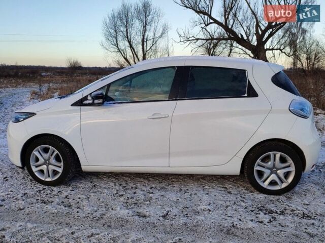 Білий Рено Зое, об'ємом двигуна 0 л та пробігом 66 тис. км за 9600 $, фото 3 на Automoto.ua