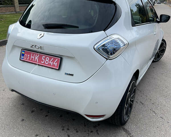 Рено Зое 2019 в Луцке на Automoto.ua Белый Рено Зое, объемом двигателя 0 л и пробегом 70 тыс. км за 11400 $, фото 3 на Automoto.ua