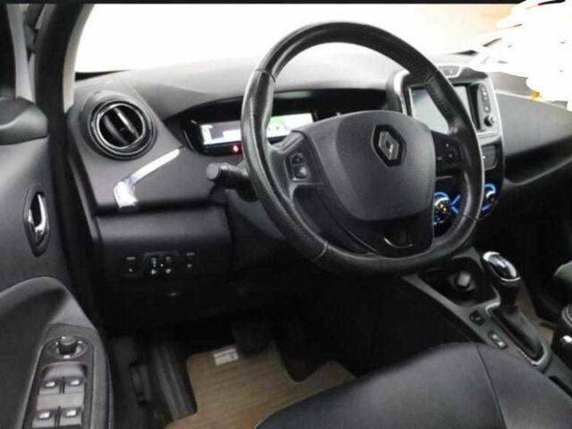 Рено Зое 2019 в Дрогобыче на Automoto.ua Белый Рено Зое, объемом двигателя 0 л и пробегом 159 тыс. км за 10500 $, фото 7 на Automoto.ua