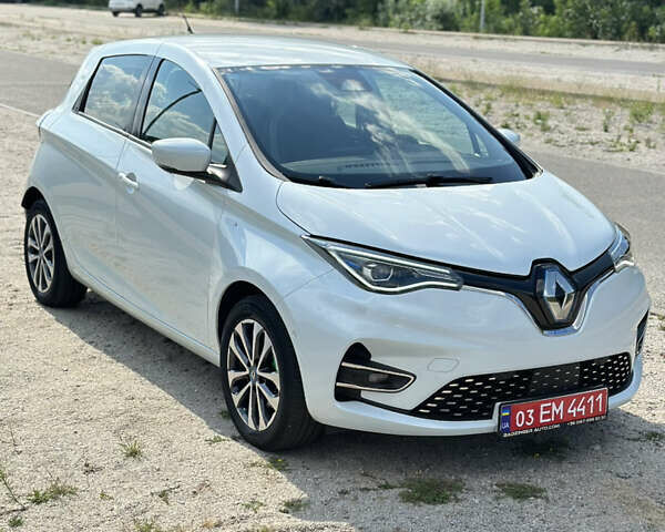 Білий Рено Зое, об'ємом двигуна 0 л та пробігом 90 тис. км за 13800 $, фото 1 на Automoto.ua