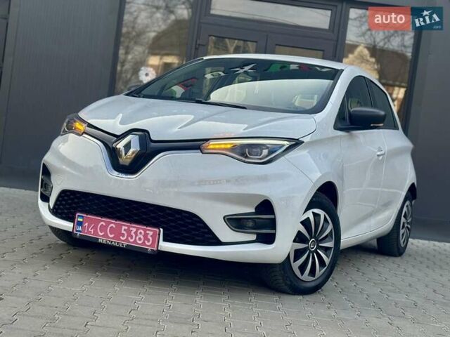 Белый Рено Зое, объемом двигателя 0 л и пробегом 85 тыс. км за 11150 $, фото 3 на Automoto.ua