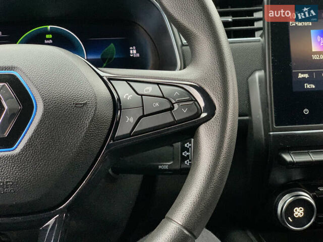 Белый Рено Зое, объемом двигателя 0 л и пробегом 47 тыс. км за 12499 $, фото 36 на Automoto.ua